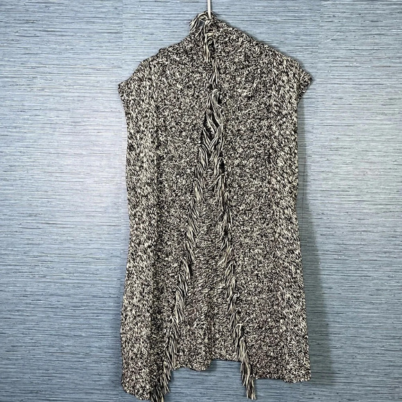 Chicos Black & White Sweater Vest size 1 Medium - Picture 1 of 5